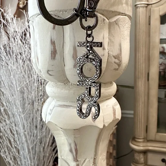 Michael Kors Black and Silver Key Charm - Picture 2 of 6